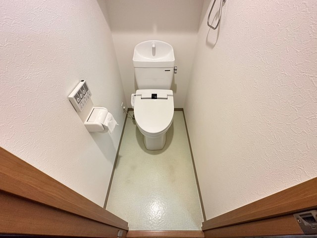 トイレ　※他部屋の写真です。現況優先。