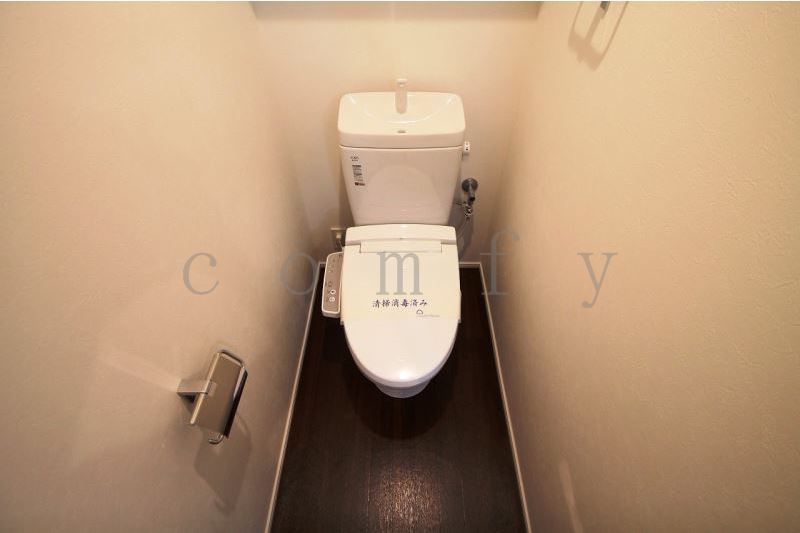 トイレ　ウォシュレット付きトイレ