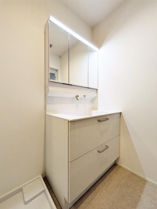 洗面設備　洗面所