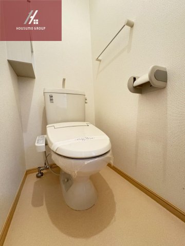 トイレ　清潔感のあるトイレです