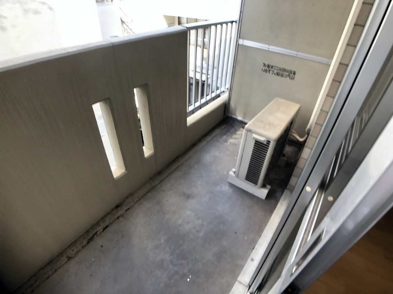 バルコニー　レポーズ春日