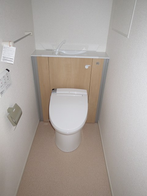 トイレ　トイレ