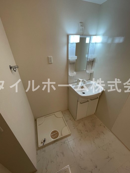 洗面設備　別部屋写真です。