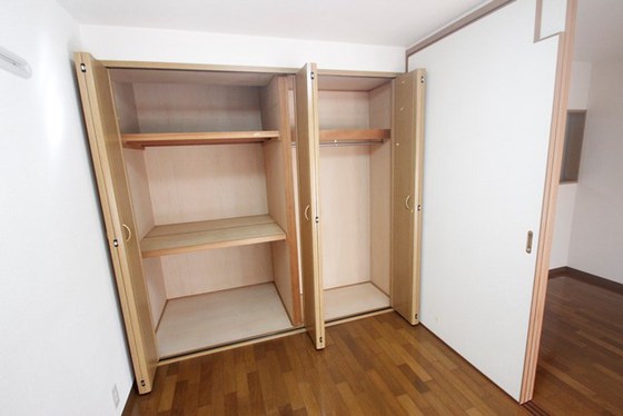 収納　※別室の写真です