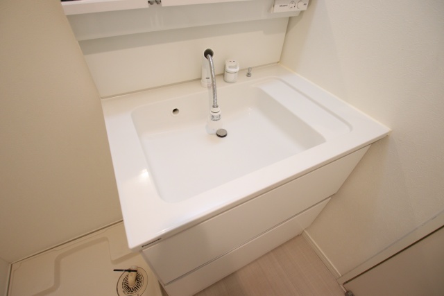 洗面設備　※別室の参考写真の為、現況優先です。