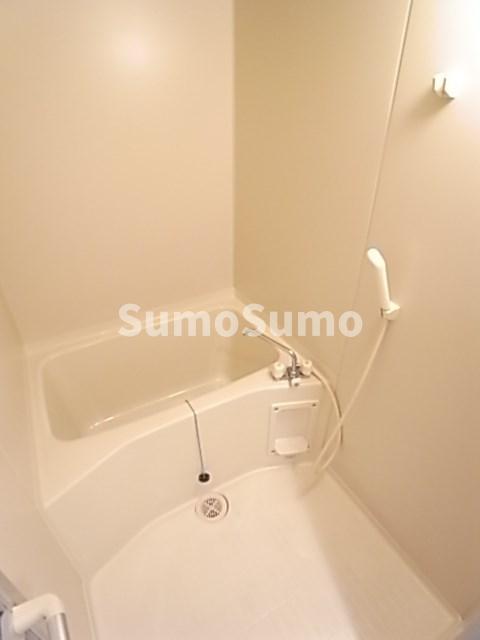 バス・シャワールーム　日々の疲れを癒すお風呂付です