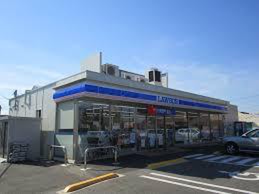 コンビニ　ローソン（コンビニ）まで452m