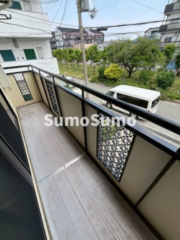 バルコニー　バルコニー付きです