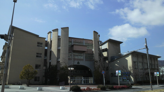 中学校　渚中学校（中学校）まで1141m