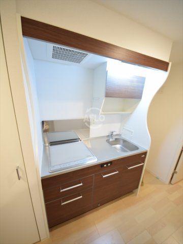 キッチン　セレニテ心斎橋グランデ　キッチン