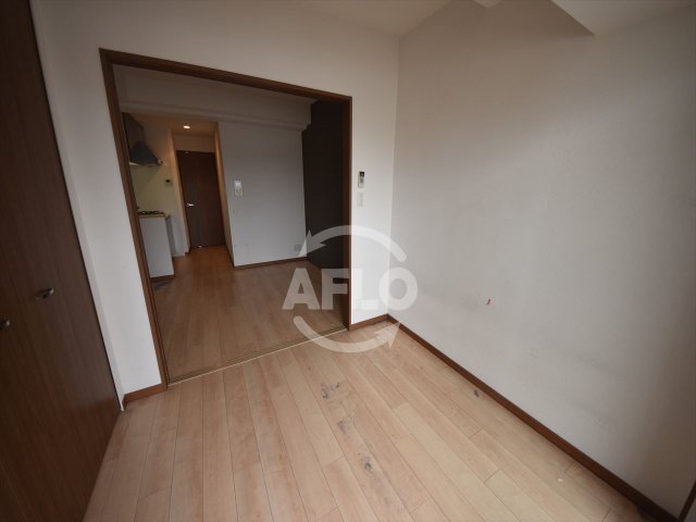 居室・リビング　レオンコンフォート大手通　洋室