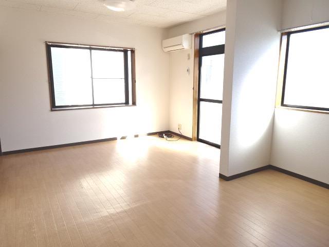 居室・リビング　リビングダイニングキッチン