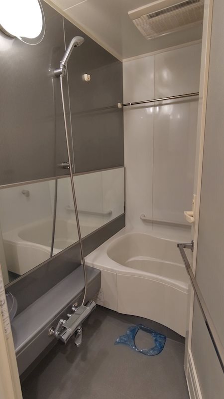 バス・シャワールーム　お風呂です