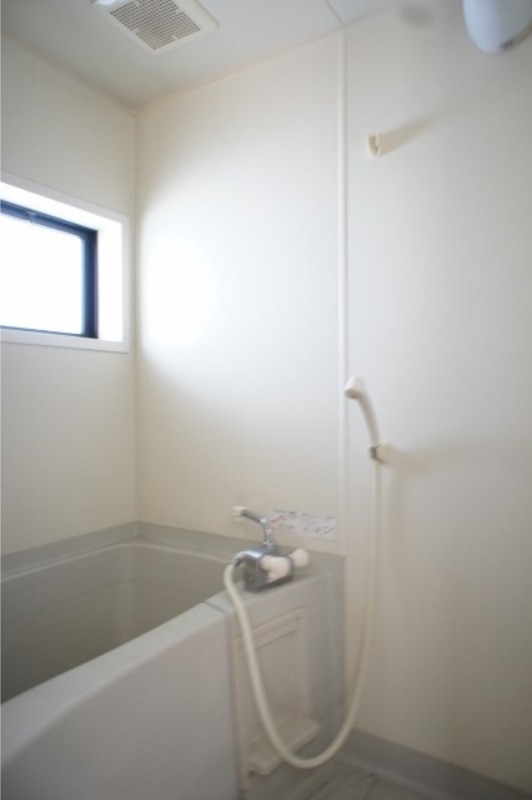 バス・シャワールーム　図面と現状に相違がある場合には現状を優先