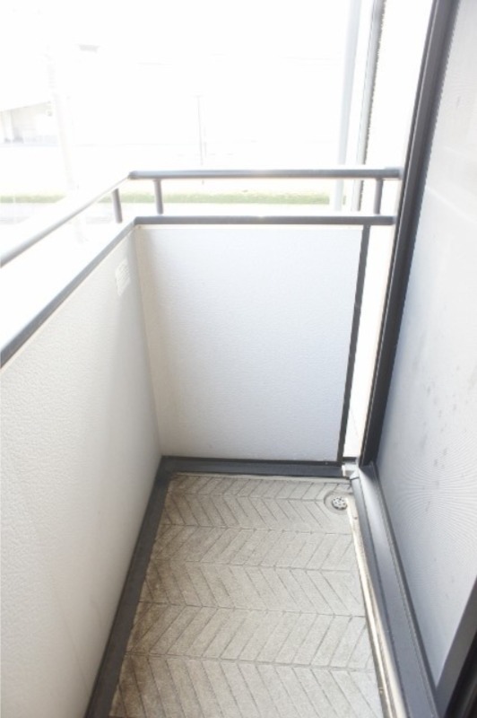 バルコニー　図面と現状に相違がある場合には現状を優先