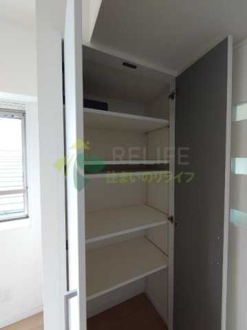 収納　ヒュッゲ護国寺 301