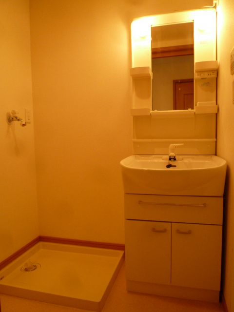 洗面設備　反転部屋参考