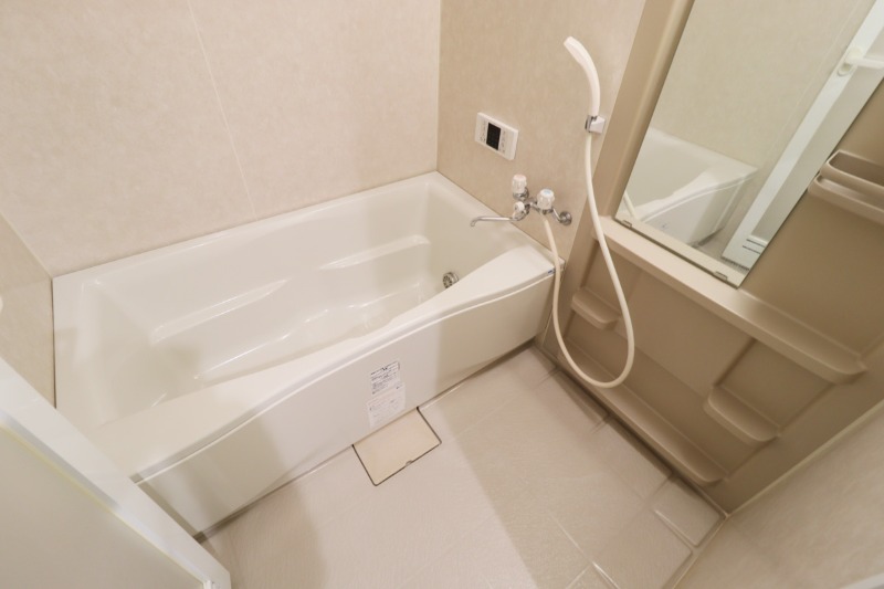 バス・シャワールーム　図面と現状に相違がある場合には現状を優先