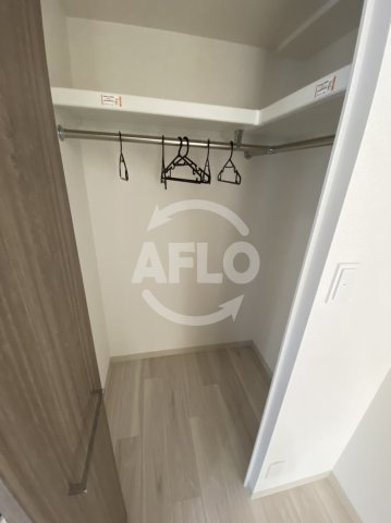 収納　ファステート難波グランプリ　ウォークインクローゼット