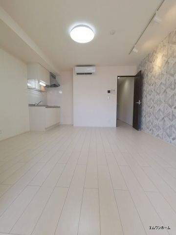 居室・リビング　広々リビング