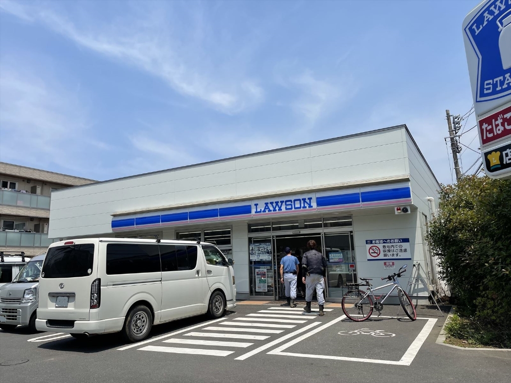 コンビニ　ローソン 練馬桜台二丁目店（コンビニ）まで470m