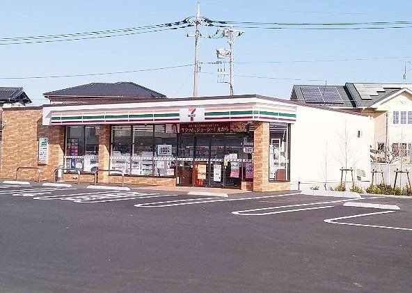 コンビニ　セブンイレブン三郷茂田井店（コンビニ）まで330m