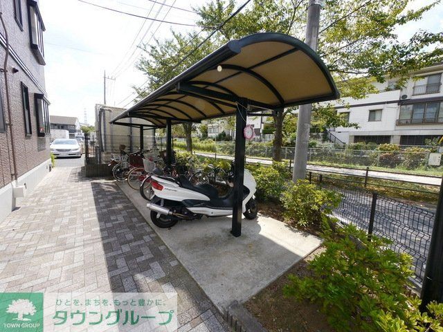 その他共有部分　★屋根付き駐輪場★