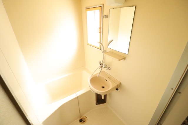 バス・シャワールーム　別号室の写真です