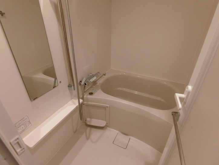 バス・シャワールーム　きれいなお風呂です