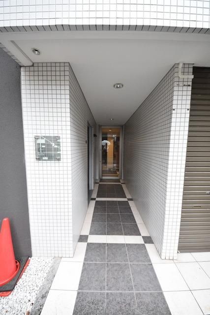 エントランス　★タウンハウジング高幡不動店まで★