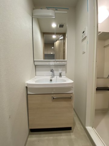 洗面設備　プレサンス堺筋本町エグゼブラン　洗面所