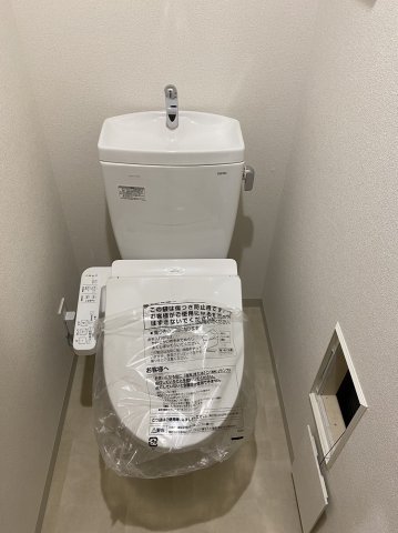 トイレ　プレサンス堺筋本町エグゼブラン　トイレ