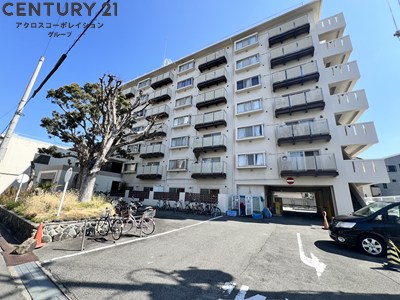 建物外観　安心のオートロック付き♪