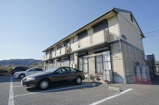 駐車場　敷地内駐車場（要空確認）
