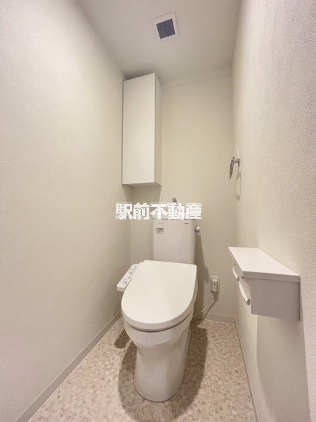 トイレ　写真は別部屋