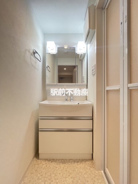 洗面設備　写真は別部屋