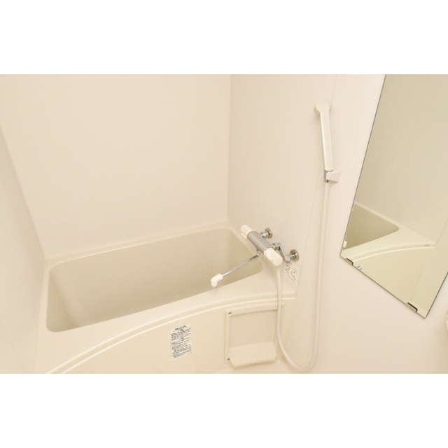 バス・シャワールーム　きれいなお風呂です