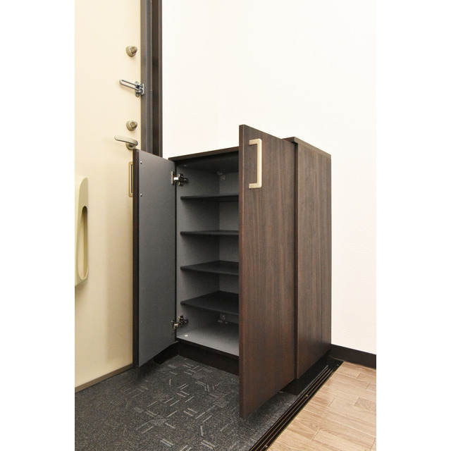 玄関　きれいな玄関です