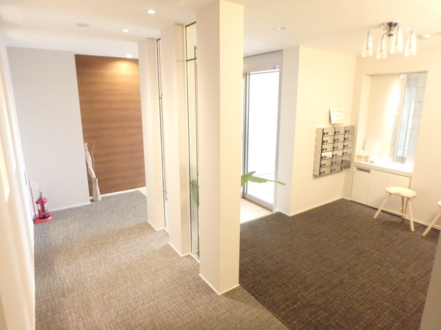 ロビー　お帰りラウンジ