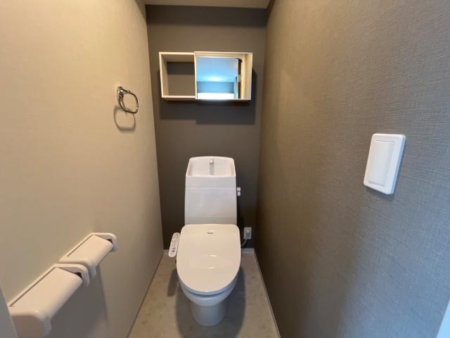 トイレ　シャワー付トイレ