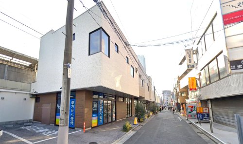 ドラックストア　トモズ EQUIA 曳舟店（ドラッグストア）まで743m