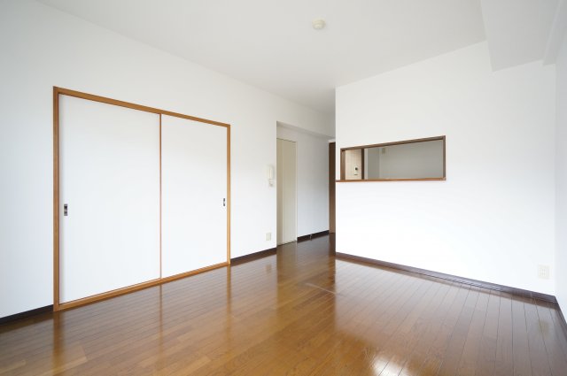 居室・リビング　※同物件・同タイプの写真です。