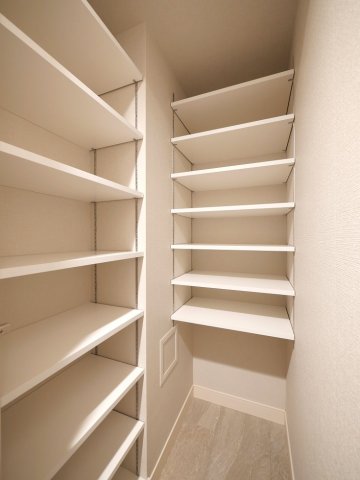 玄関　大容量のシューズボックス♪