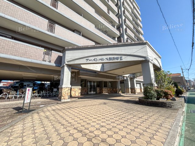 エントランス　オートロック付きのエントランスです★