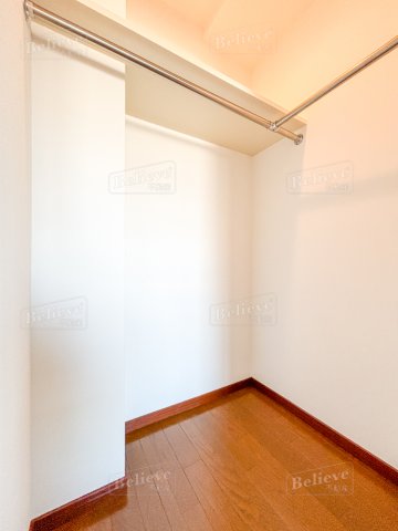 収納　ウォークインクローゼットなので収納豊富です☆