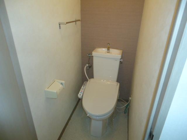 トイレ　トイレ