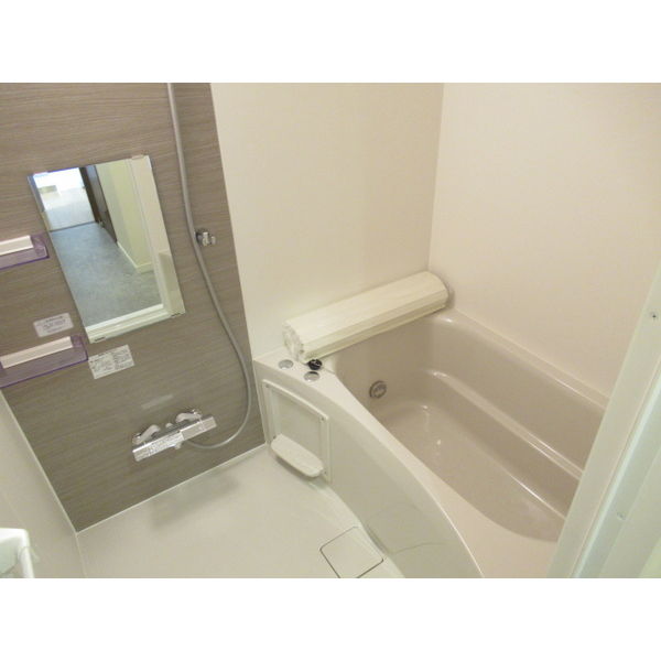 バス・シャワールーム　※同物件写