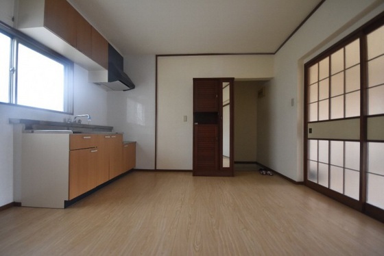 居室・リビング　※別号室の写真です