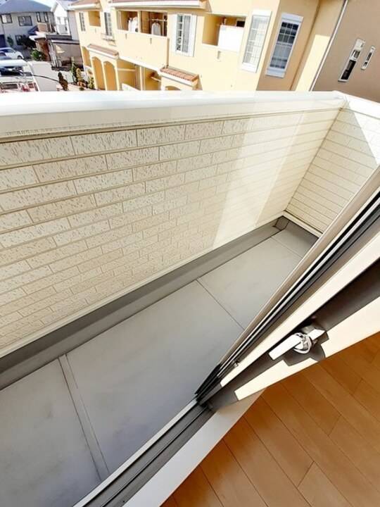 バルコニー　バルコニー