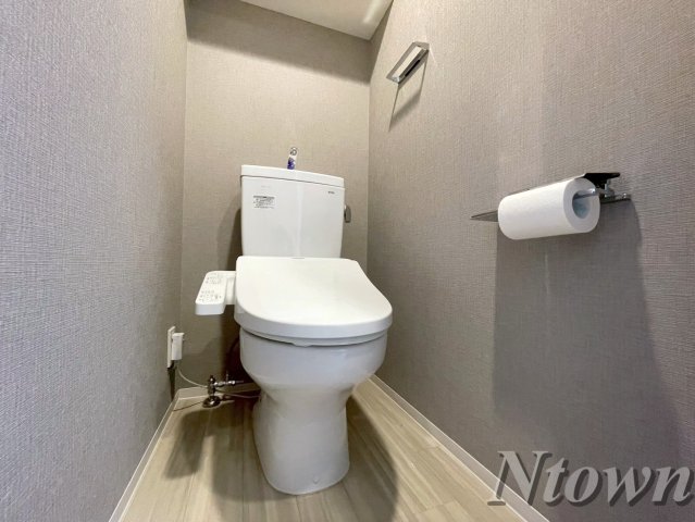 トイレ　落ち着いたトイレです